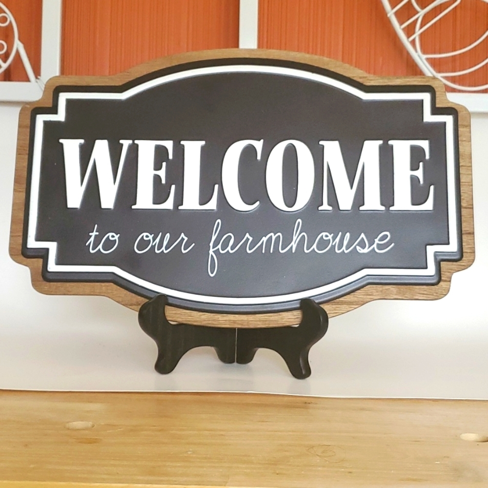 NWOT  Farmhouse wall decor